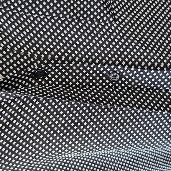 Joie Hanelli Diamond Print Silk Blouse Black & White Size Small - Picture 8 of 12